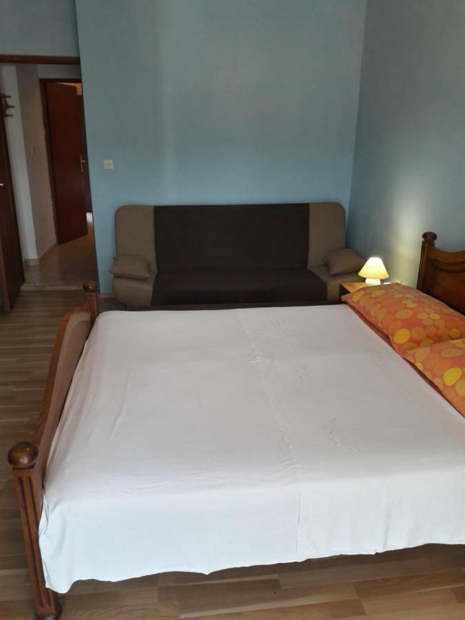 Apartments Antonio Stari Grad  Exterior photo